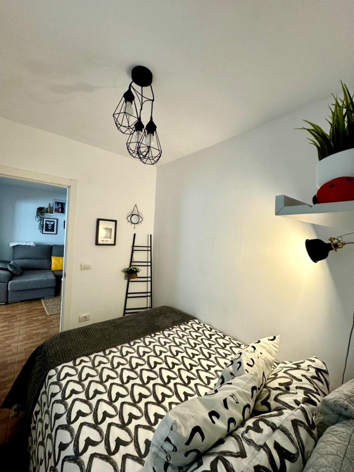 לוס ריאלחוס Precioso Apartamento Con Terraza En Piso Superior מראה חיצוני תמונה